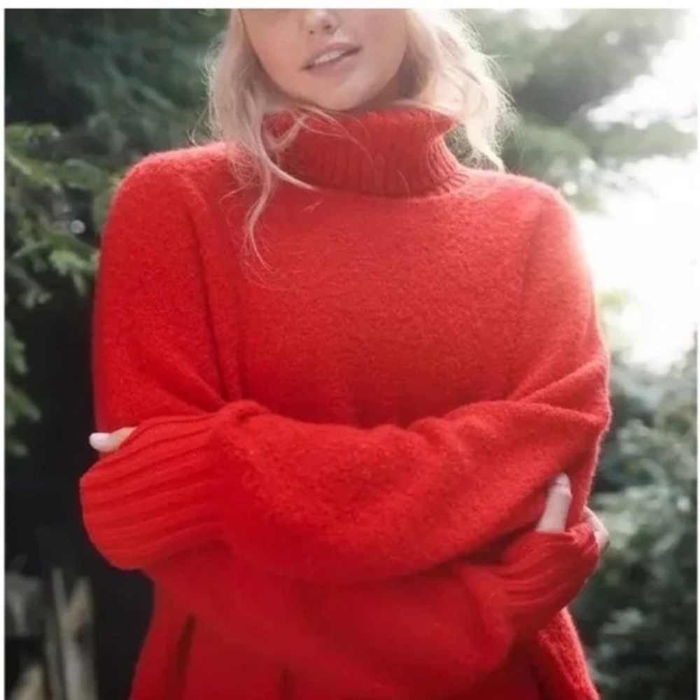 NWT OFFLINE By Aerie Chillside Turtleneck Sweater